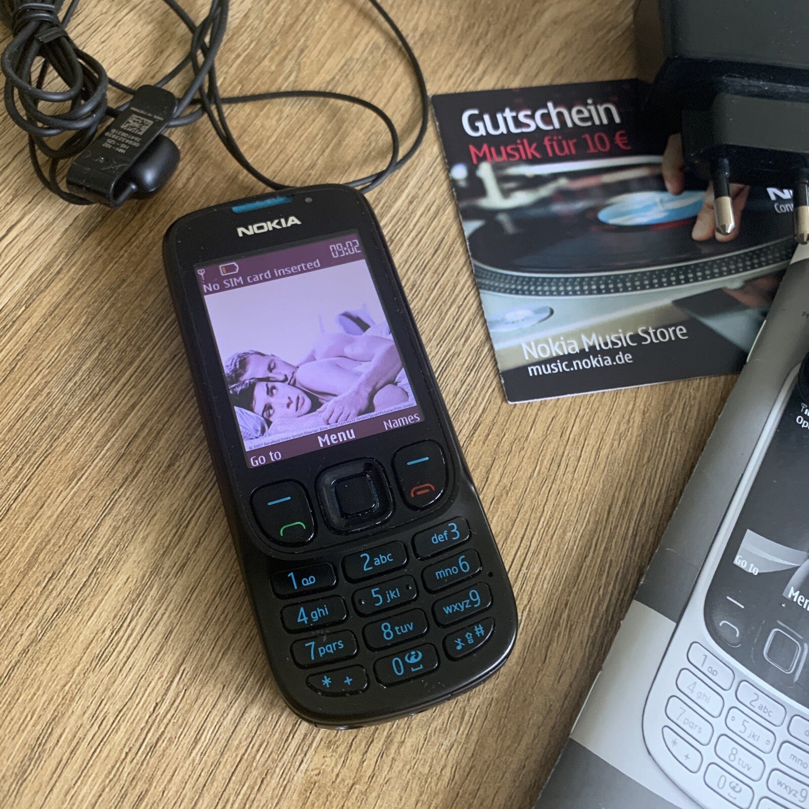 6150976