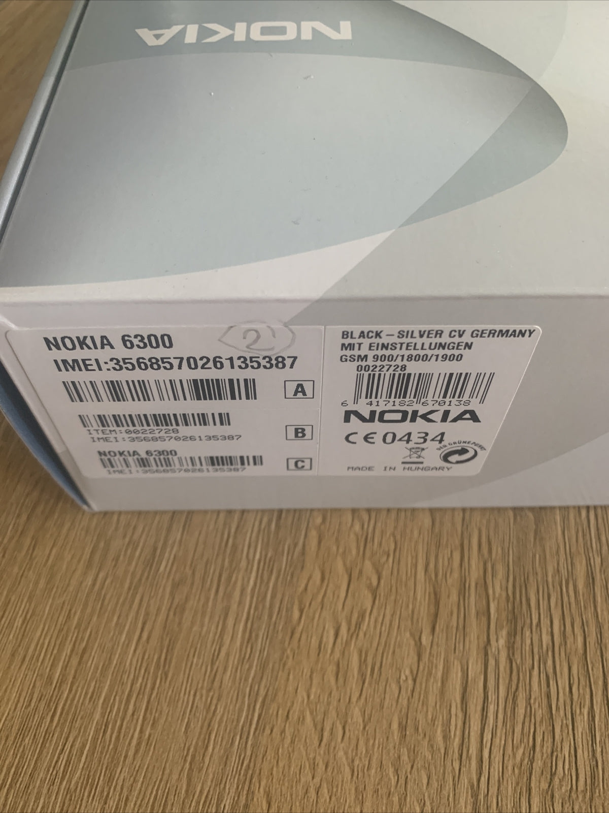 6151028