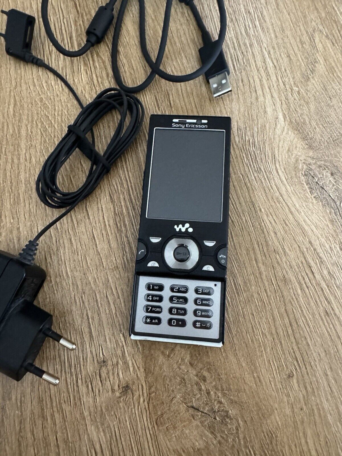 6150695
