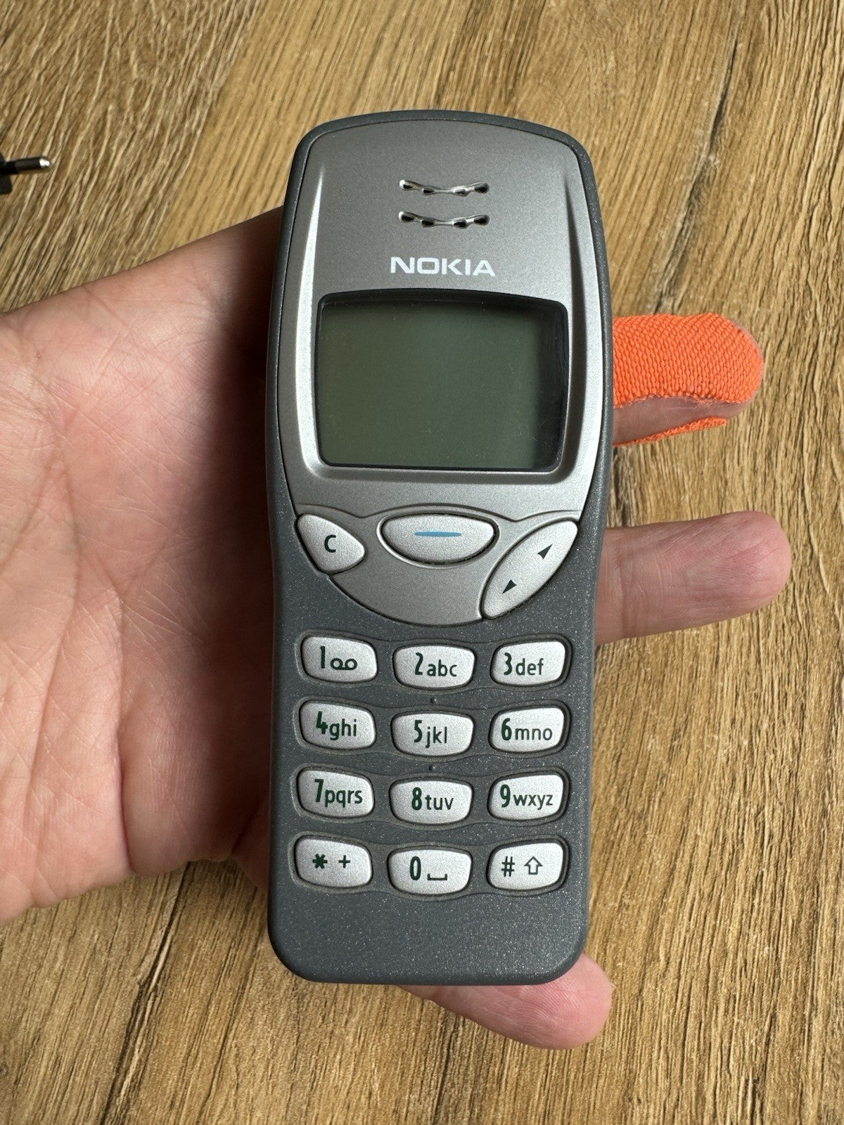 6989447