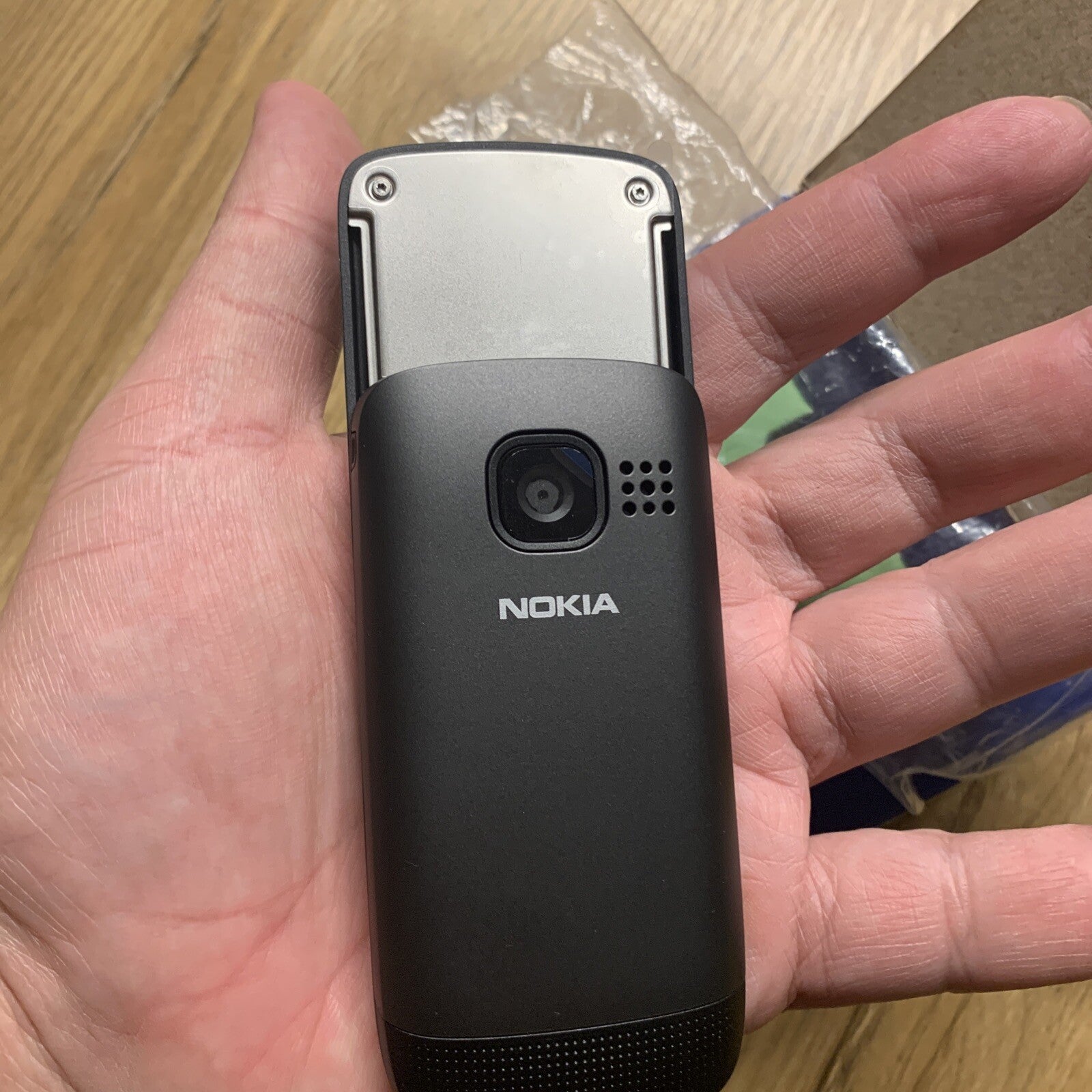 6150988