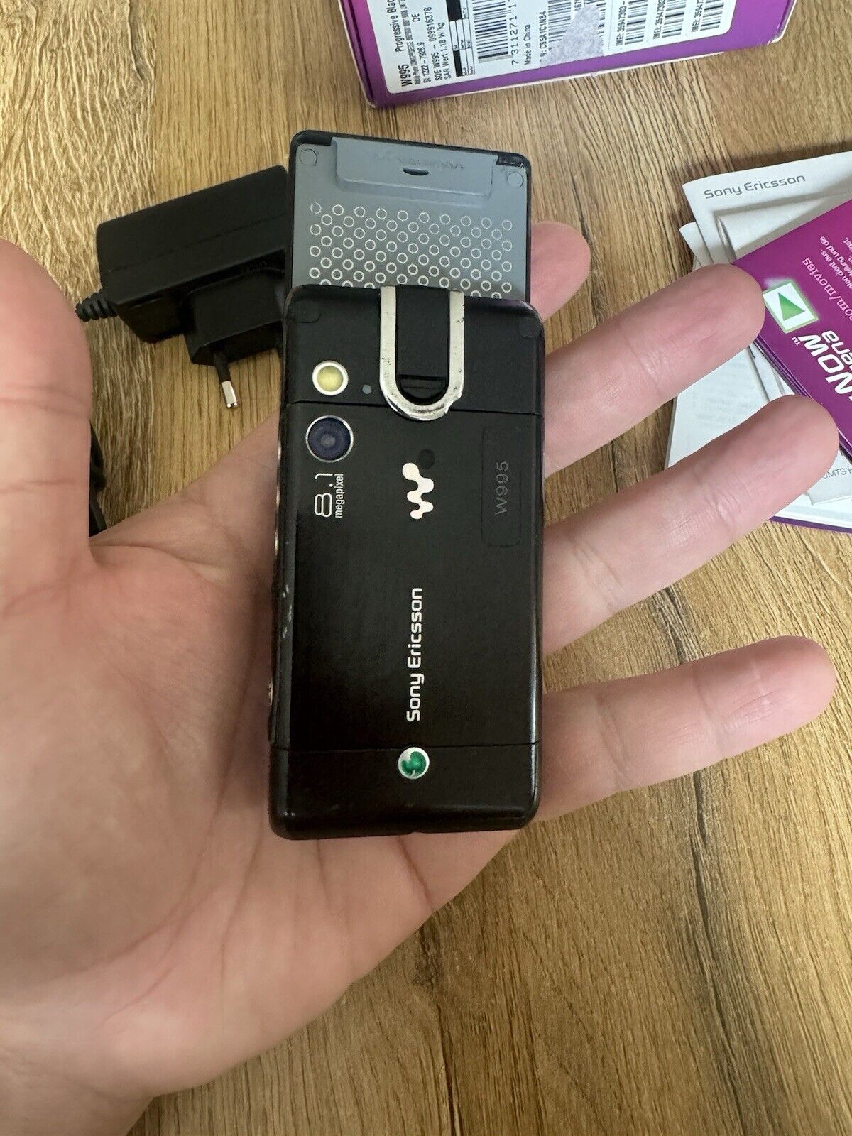 6150761