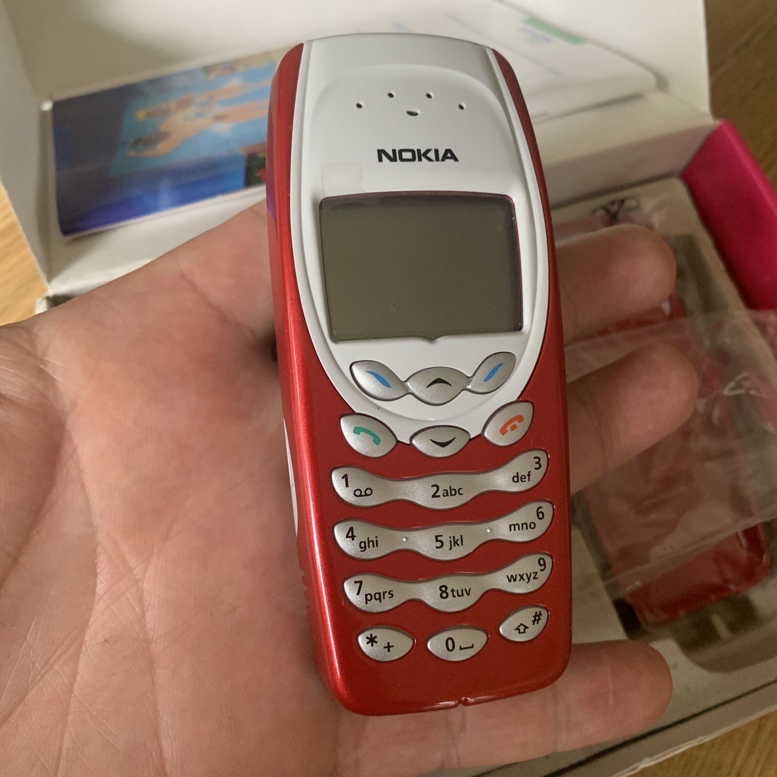 6150977