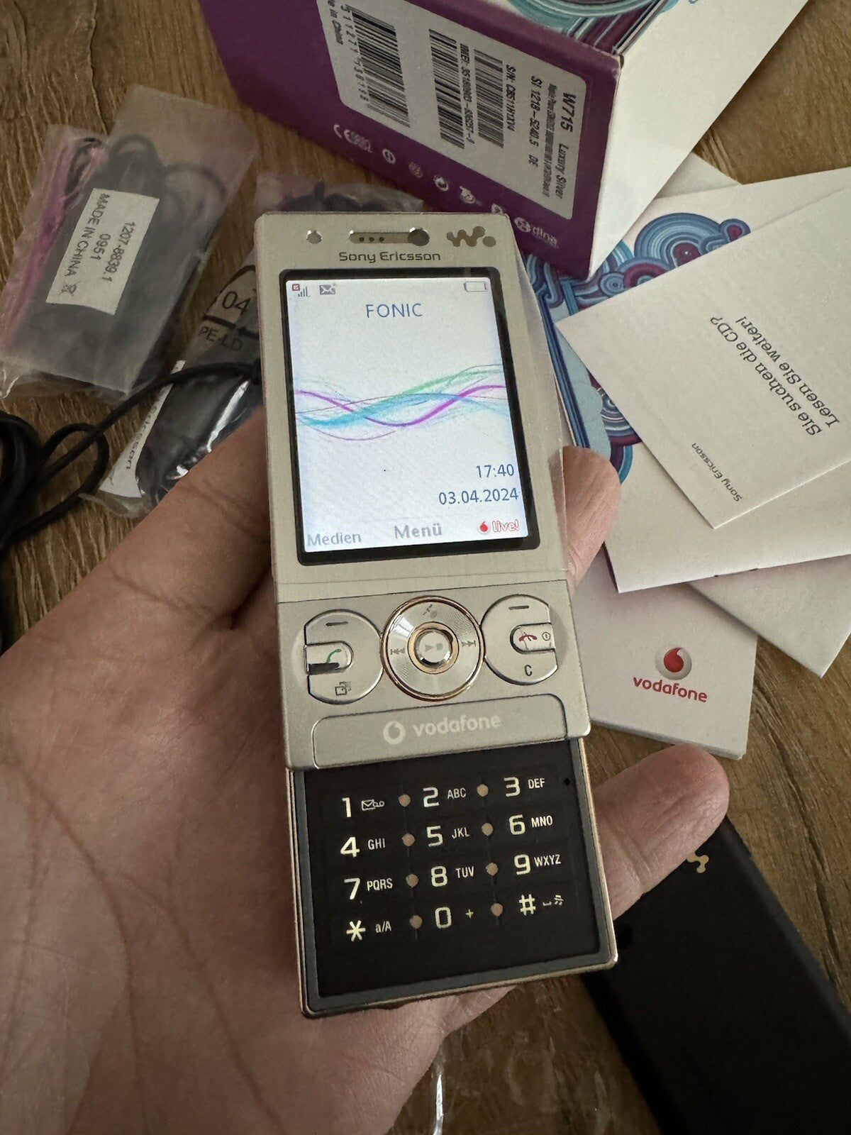 6151078