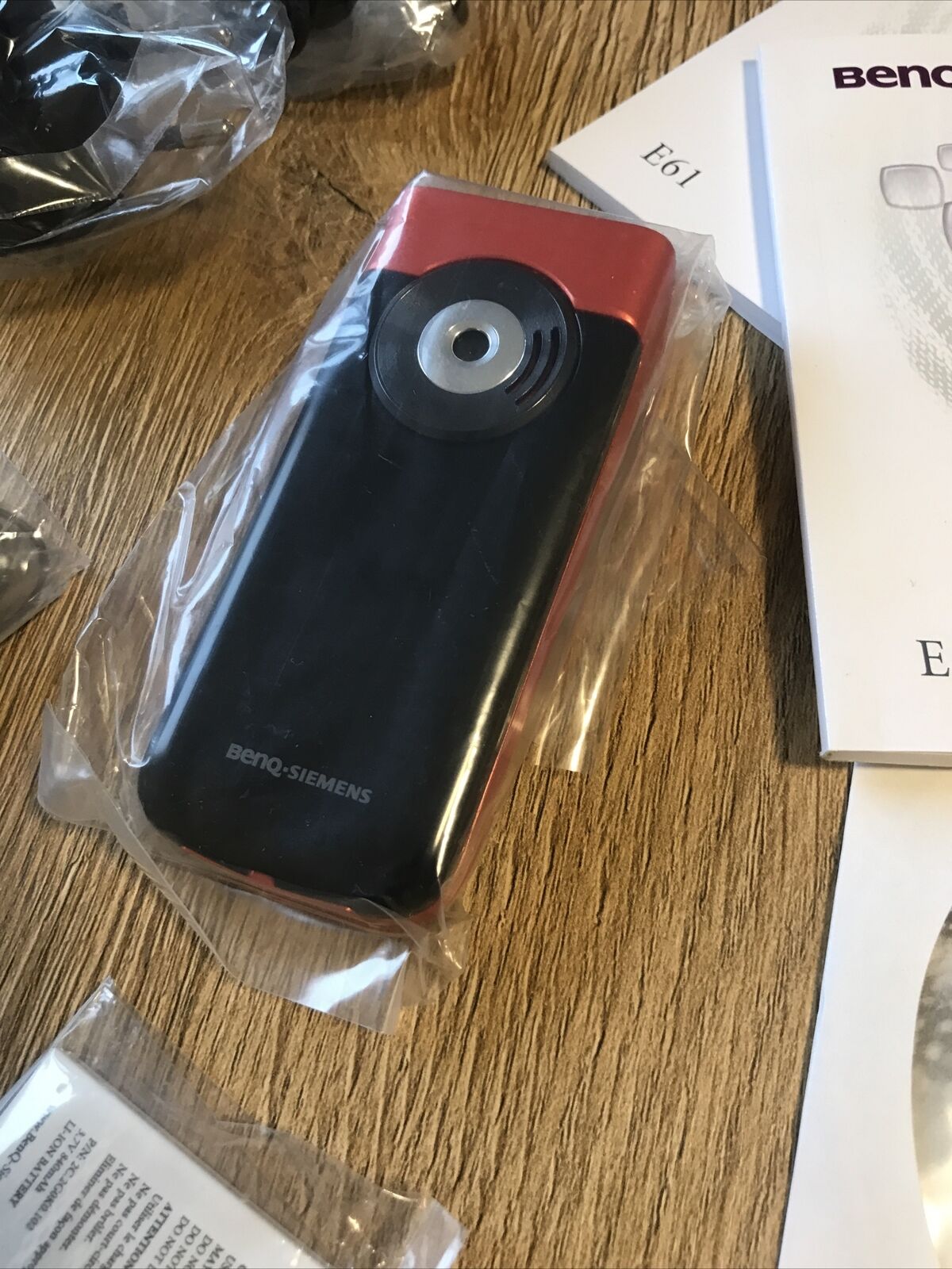 6151083