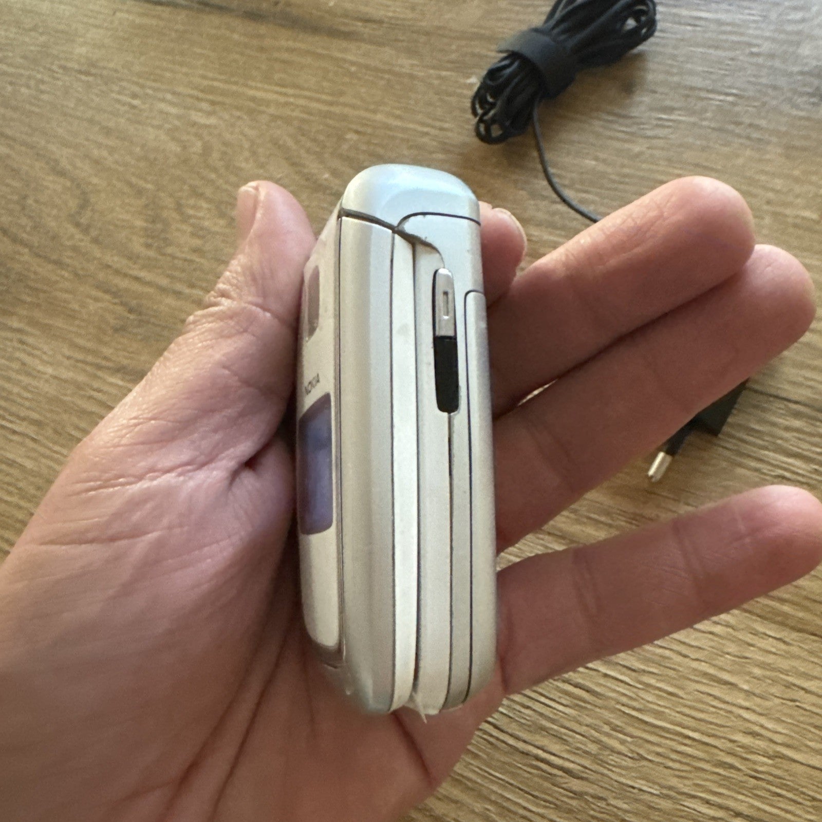 7110973