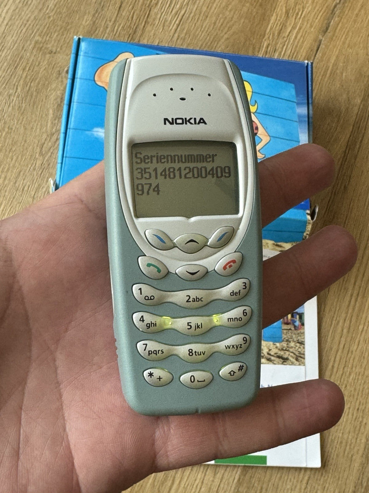 6810082