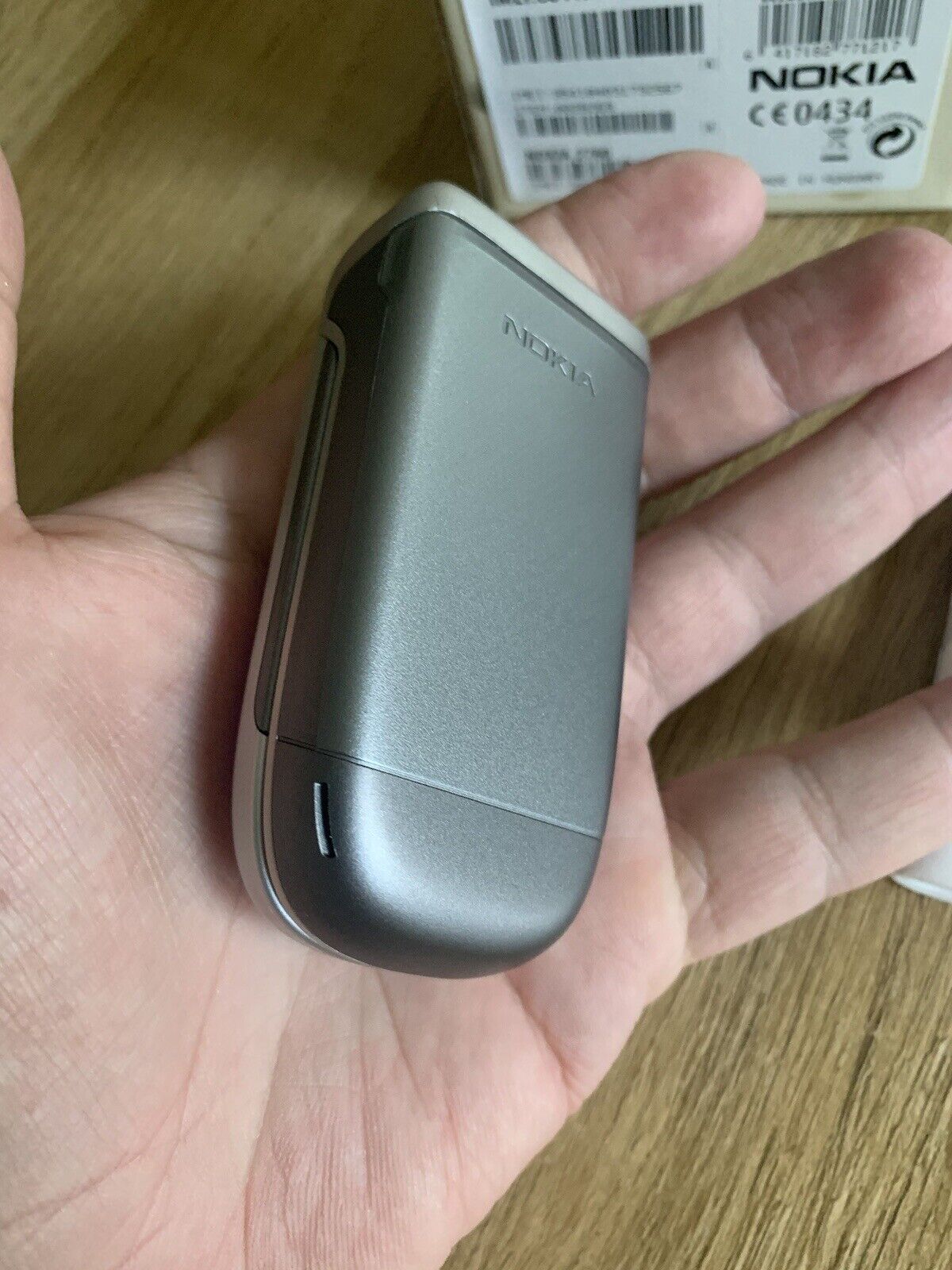 6151085