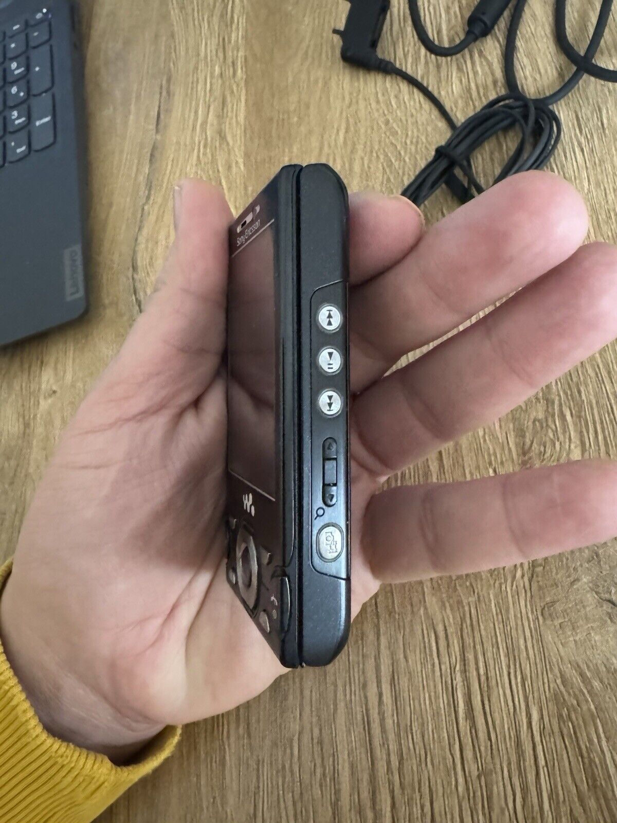 6150695