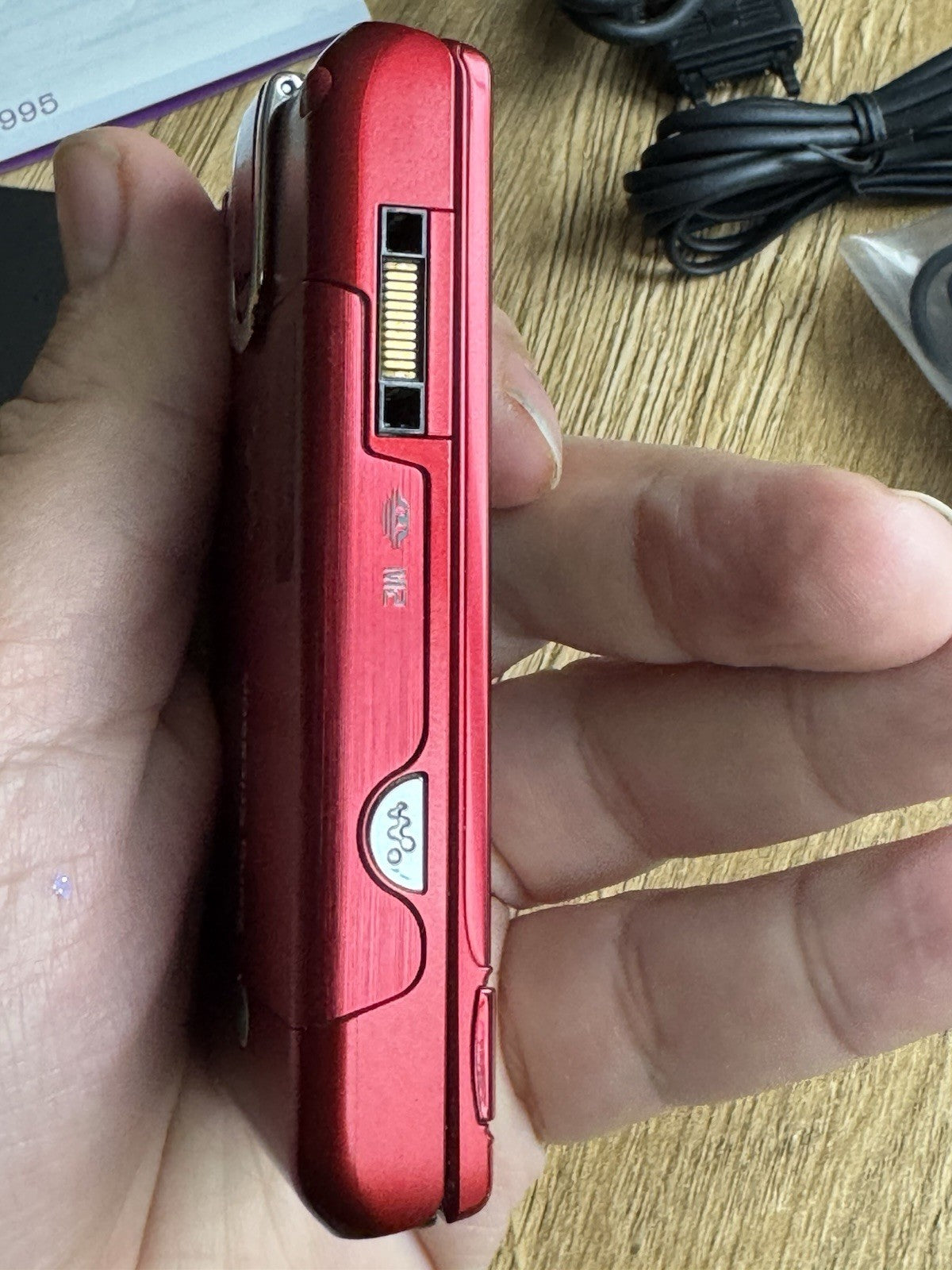 6925649